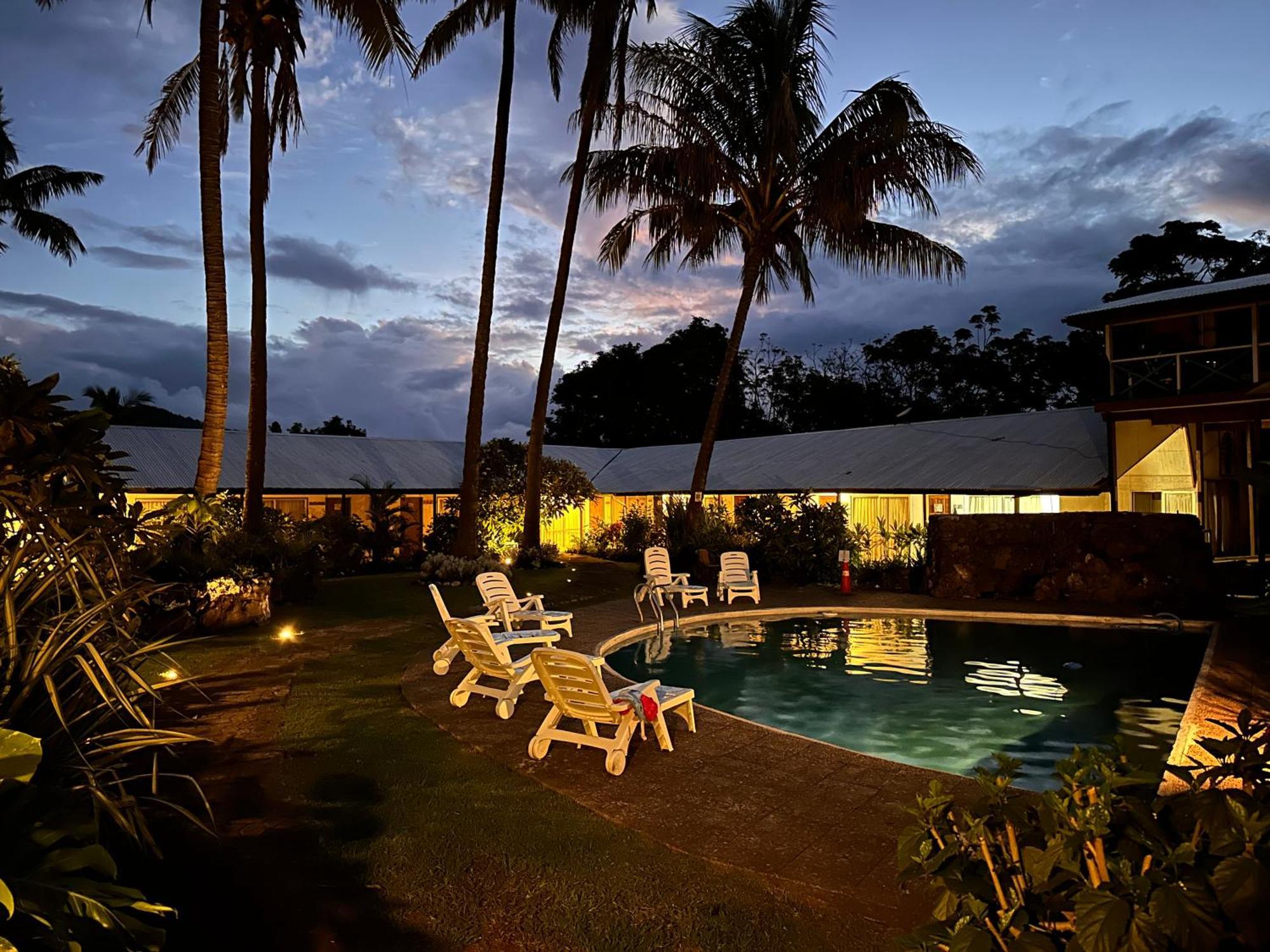 Hotel Hotu Matua By Ei Hanga Roa Luaran gambar