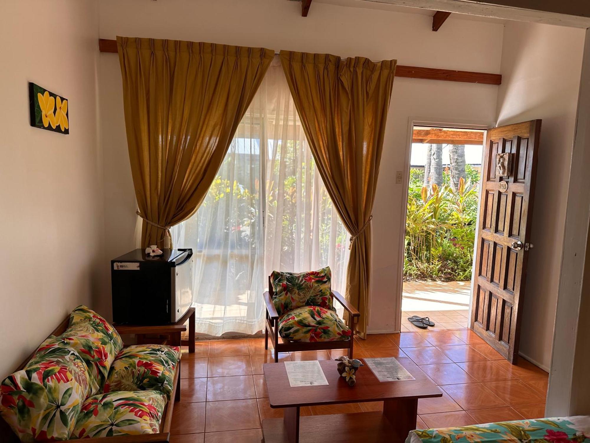 Hotel Hotu Matua By Ei Hanga Roa Luaran gambar