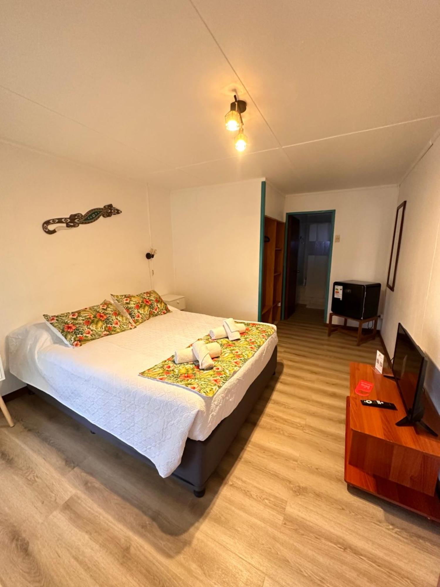 Hotel Hotu Matua By Ei Hanga Roa Luaran gambar