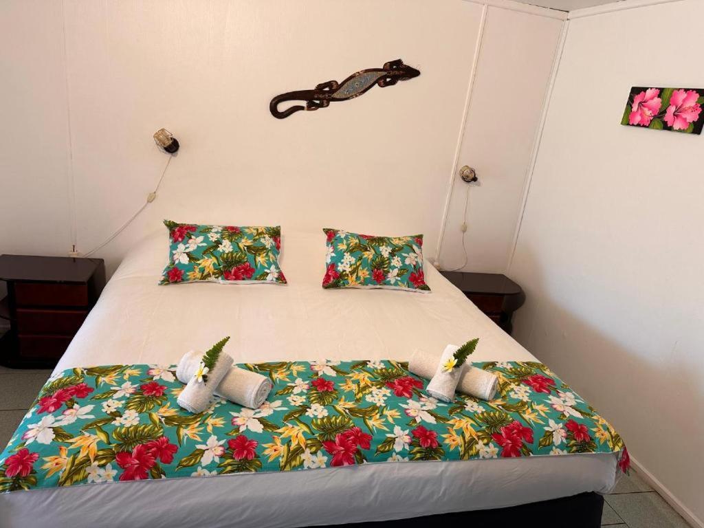 Hotel Hotu Matua By Ei Hanga Roa Luaran gambar
